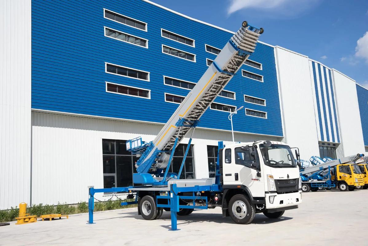 阆中小型云梯车上料车租赁多少钱
